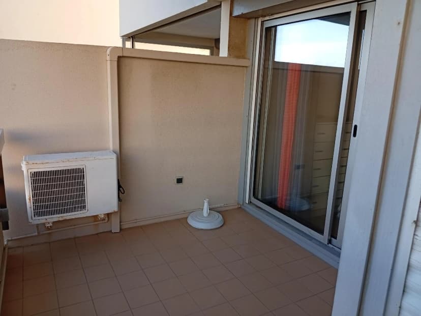 thumbnail of estate's photo